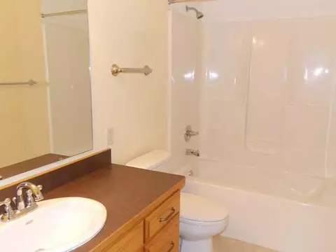 1258 Eagle Crest Lp, Bismarck, ND 58503 photo 23