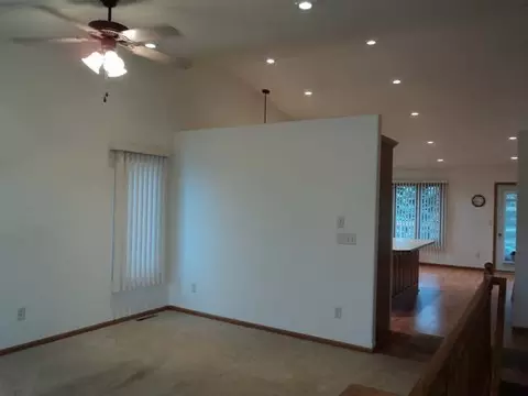 3702 Normandy St, Bismarck, ND 58503 photo 4