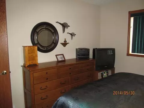 5325 Walker Dr, Bismarck, ND 58504 photo 21