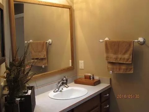 5325 Walker Dr, Bismarck, ND 58504 photo 26