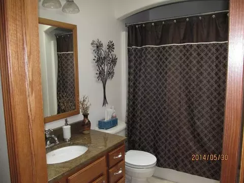 5325 Walker Dr, Bismarck, ND 58504 photo 19