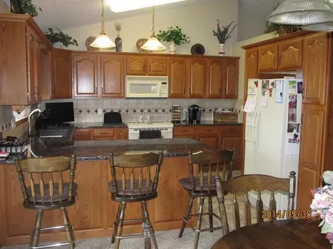 5325 Walker Dr, Bismarck, ND 58504 photo 16