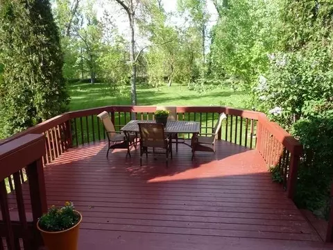 4718 Pintail Loop SE, Mandan, ND 58554 photo 2