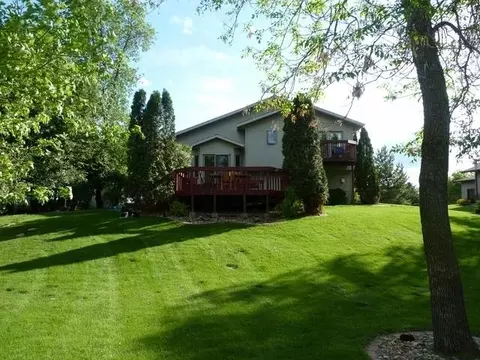 4718 Pintail Loop SE, Mandan, ND 58554 photo 5