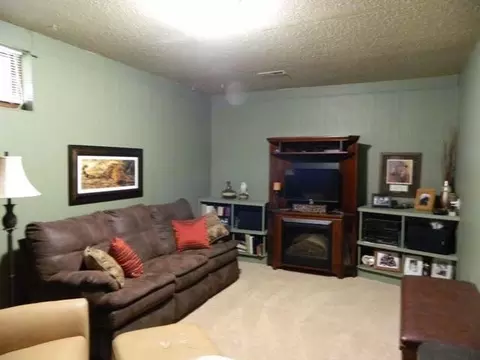 1848 Divide Ave E, Bismarck, ND 58501 photo 10