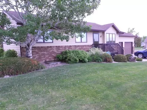 1782 Volk Dr, Bismarck, ND 58501 photo 24