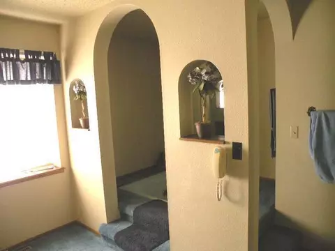 403 Brandon Dr E, Bismarck, ND 58503 photo 5
