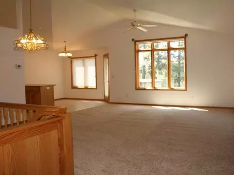 117 Calgary Ave E, Bismarck, ND 58503 photo 4