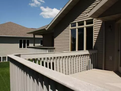 117 Calgary Ave E, Bismarck, ND 58503 photo 3