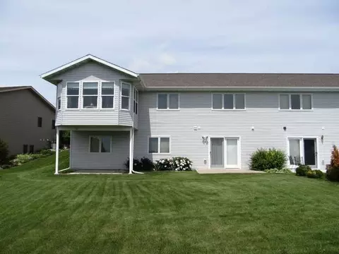 725 Brome Loop, Bismarck, ND 58503 photo 10
