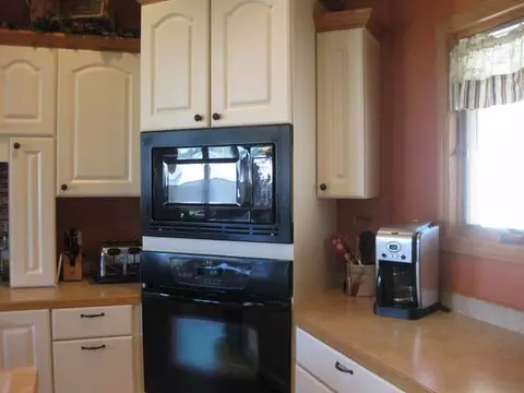 116 Montgomery Pl, Lincoln, ND 58504 photo 5