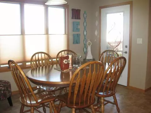 116 Montgomery Pl, Lincoln, ND 58504 photo 7