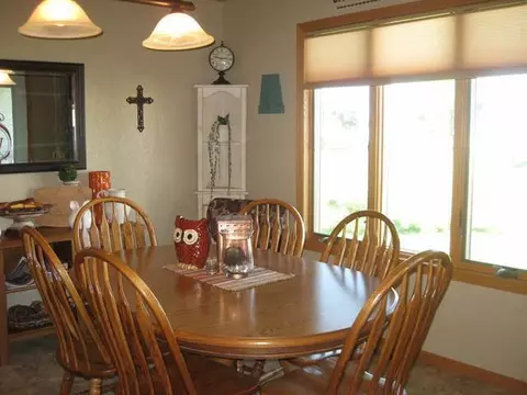 116 Montgomery Pl, Lincoln, ND 58504 photo 10