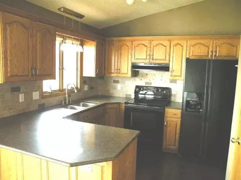 923 Chambly Ave, Bismarck, ND 58503 photo 21