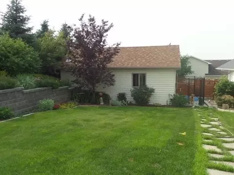 3200 Impala, Bismarck, ND 58503 photo 19
