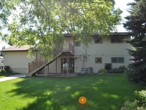 807 29th St N, Bismarck, ND 58501 photo 23