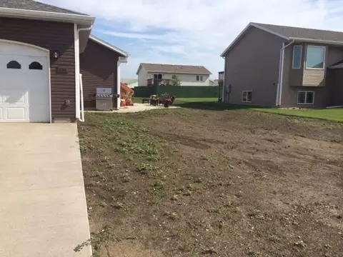 6300 Edgerly, Lincoln, ND 58504 photo 15