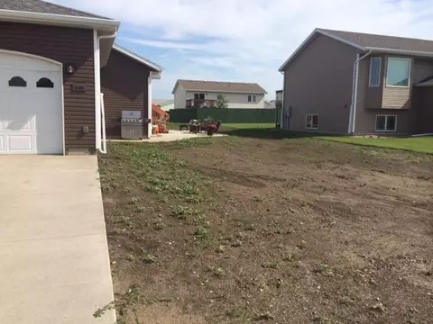 6300 Edgerly, Lincoln, ND 58504 photo 39