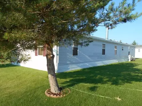 5126 Red Coat Loop, Bismarck, ND 58503 photo 32
