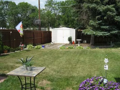 608 Garden Dr, Bismarck, ND 58504 photo 18