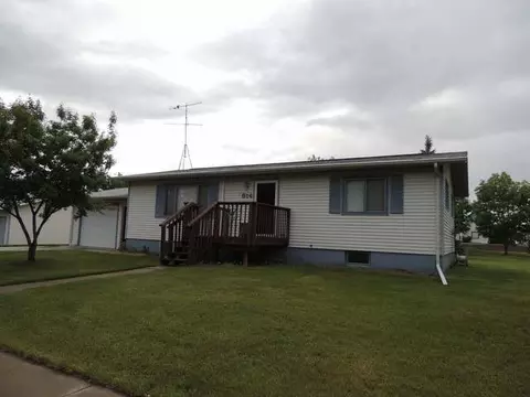 814 Lyon St, Stanton, ND 58571 photo 1