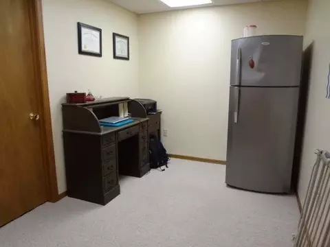 233 Edmonton Dr E, Bismarck, ND 58503 photo 17