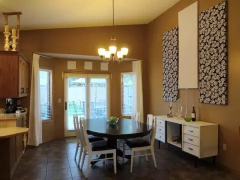 233 Edmonton Dr E, Bismarck, ND 58503 photo 5