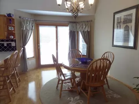 4735 Pintail Loop SE, Mandan, ND 58554 photo 6