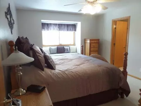 4735 Pintail Loop SE, Mandan, ND 58554 photo 13