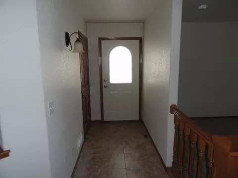 2504 Michael Ln SE, Mandan, ND 58554 photo 3