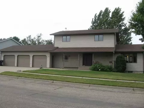 1250 Territory Dr, Bismarck, ND 58503 photo 28