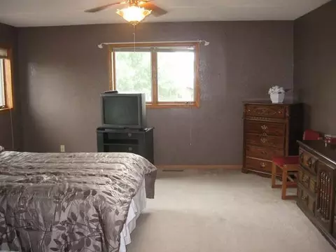 1250 Territory Dr, Bismarck, ND 58503 photo 12