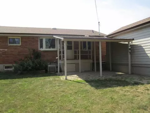 1804 Sunset Dr NW, Mandan, ND 58554 photo 12