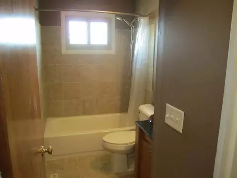 1804 Sunset Dr NW, Mandan, ND 58554 photo 8