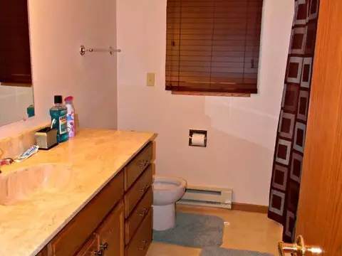 606 Wachter Ave E, Bismarck, ND 58504 photo 8