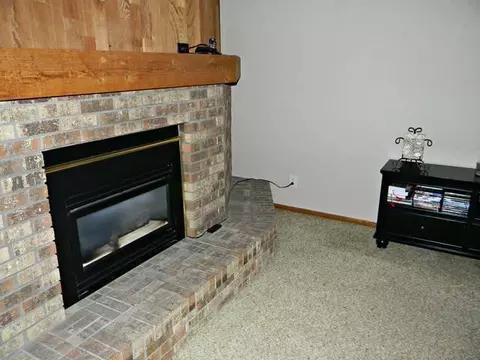 606 Wachter Ave E, Bismarck, ND 58504 photo 13