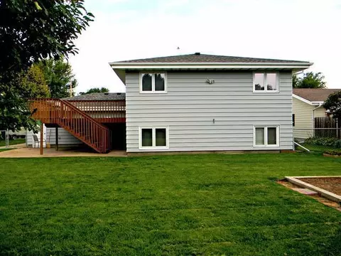 606 Wachter Ave E, Bismarck, ND 58504 photo 27