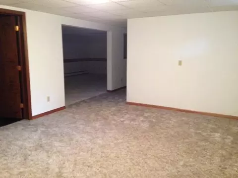 200 Elm Ave, Linton, ND 58552 photo 14