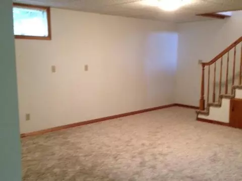 200 Elm Ave, Linton, ND 58552 photo 17