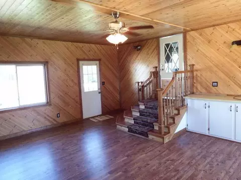 4701 Cortez Cir NW, Mandan, ND 58554 photo 2