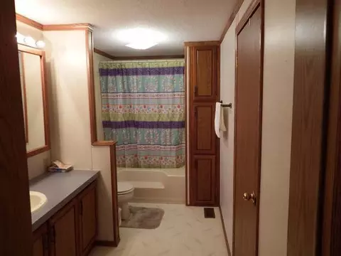 4701 Cortez Cir NW, Mandan, ND 58554 photo 8