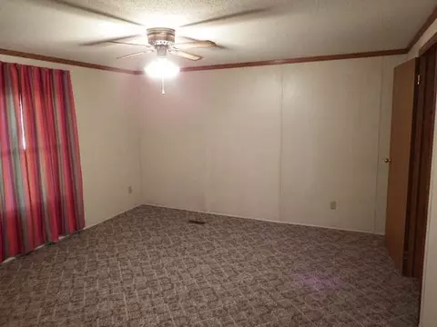 4701 Cortez Cir NW, Mandan, ND 58554 photo 10