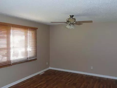 89 Custer Dr, Lincoln, ND 58504 photo 5