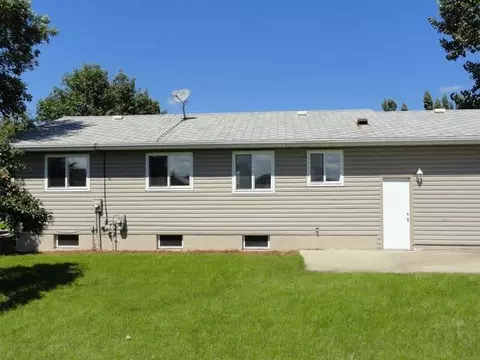 89 Custer Dr, Lincoln, ND 58504 photo 17