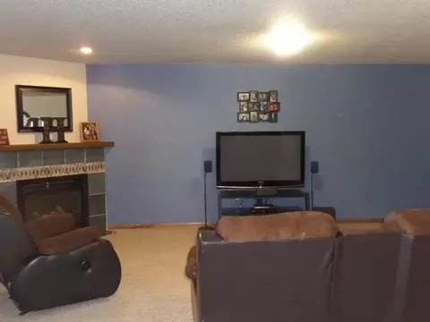 230 Brandenburg Lp, Bismarck, ND 58504 photo 13