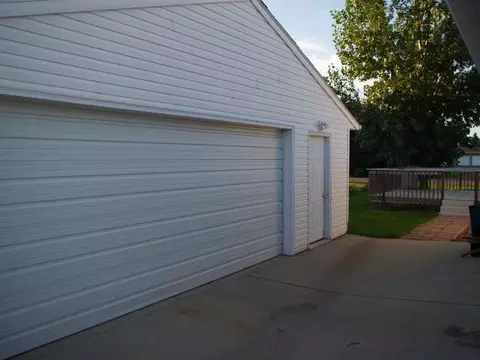 435 High Meadows Pl, Bismarck, ND 58501 photo 45