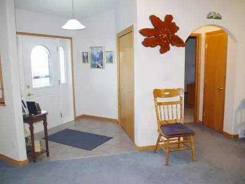 435 High Meadows Pl, Bismarck, ND 58501 photo 6