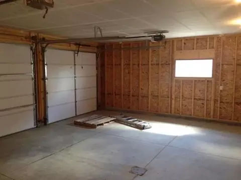 5606 Normandy St, Bismarck, ND 58503 photo 13