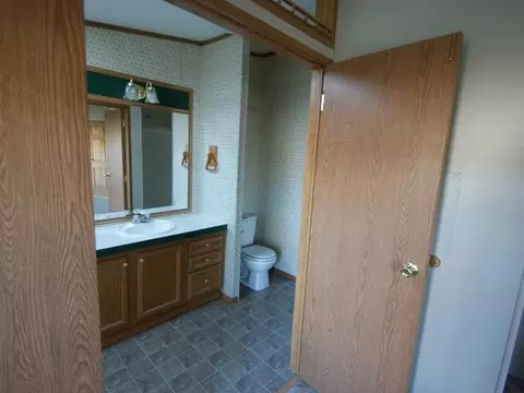 5123 Red Coat Loop, Bismarck, ND 58503 photo 11