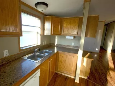 5123 Red Coat Loop, Bismarck, ND 58503 photo 5